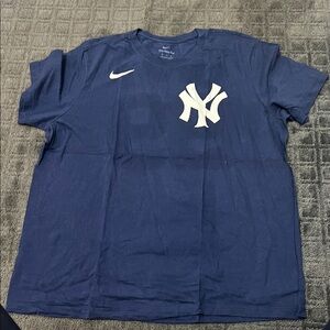 Nike Navy Blue New York Yankees Logo Tee